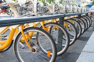 locking-bike-in-public-place